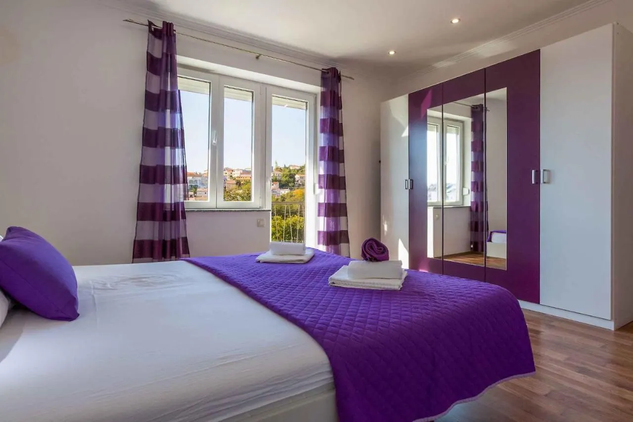 One-Bedroom Apartment Crikvenica 4 0*,