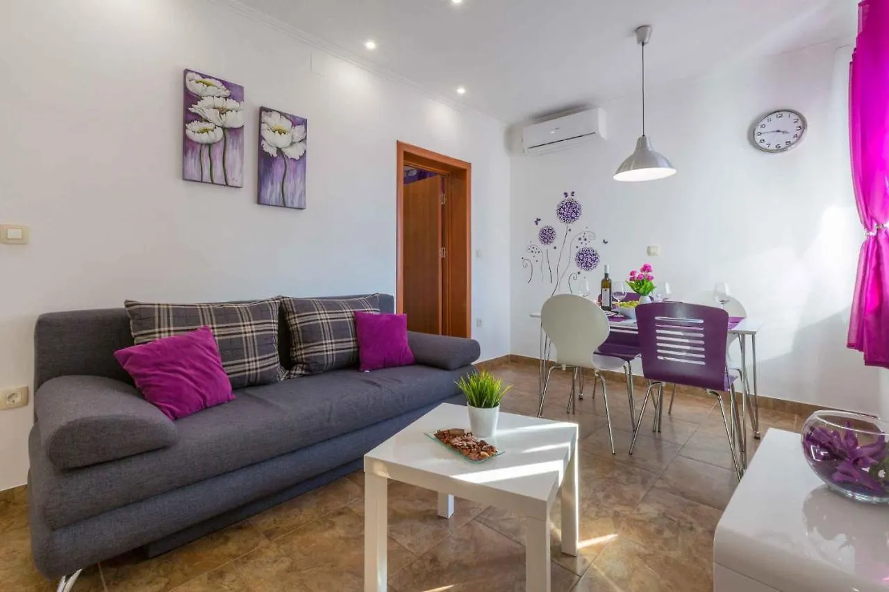 One-Bedroom Apartment Crikvenica 4 0*,