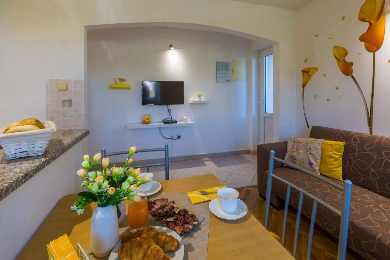 One-Bedroom Apartment Crikvenica 4 קרואטיה