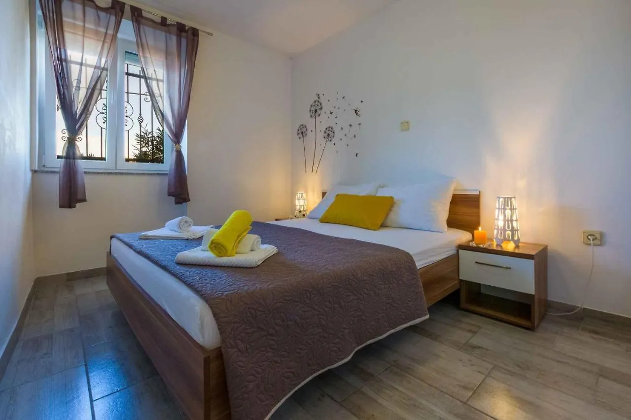 One-Bedroom Apartment Crikvenica 4 קרואטיה