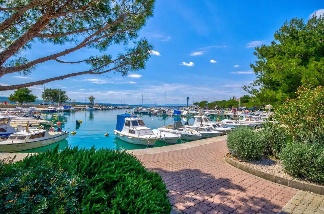 One-Bedroom Apartment Crikvenica 4 קרואטיה