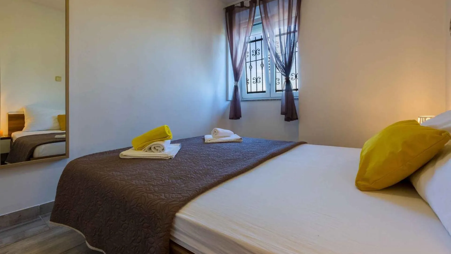 One-Bedroom Apartment Crikvenica 4 0*,